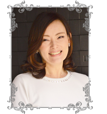 青松眞弓 Mayumi Aomatsu